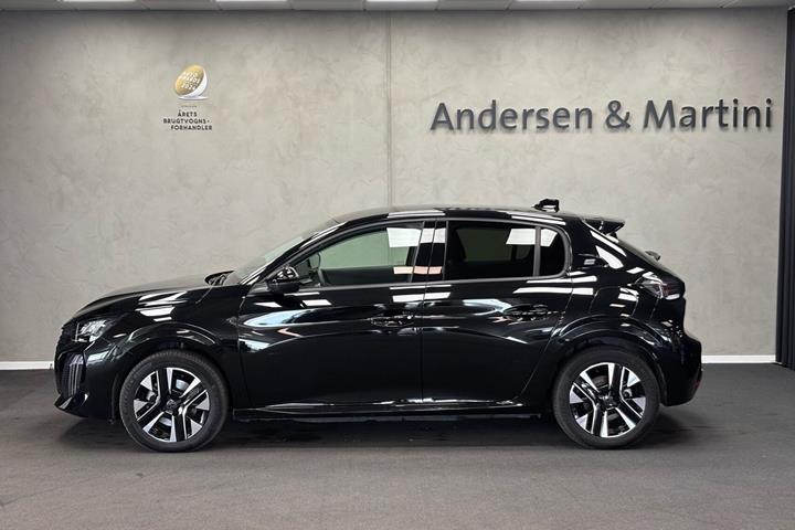 Sort Peugeot e-208 fra 2025