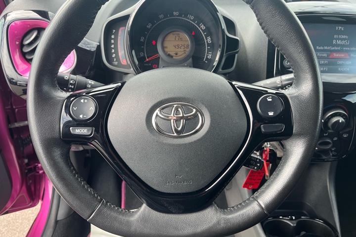 Lilla Toyota Aygo fra 2019