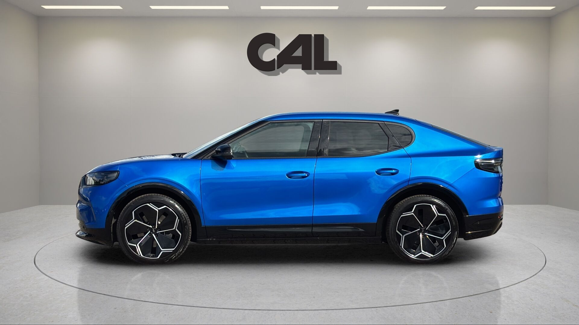 Blå Ford Capri fra 2025