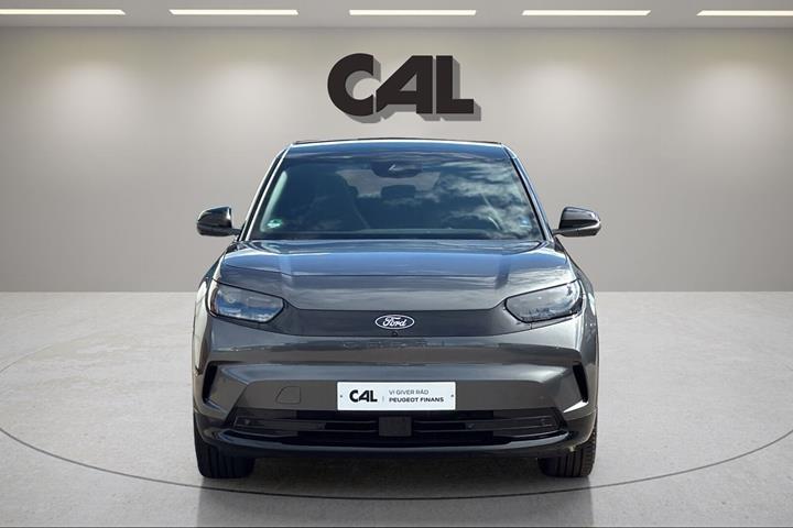 Grå Ford Capri fra 2025