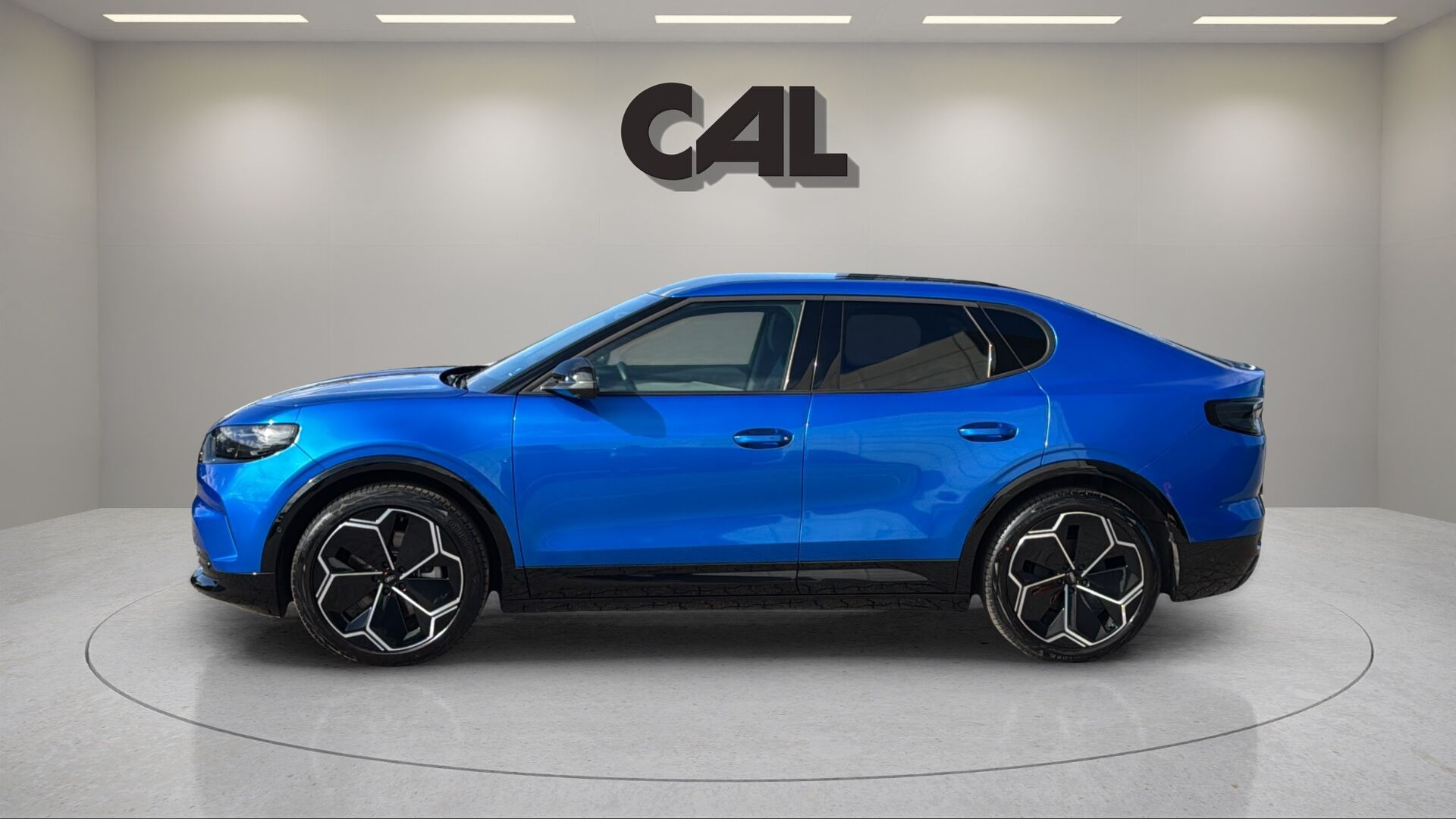 Blå Ford Capri fra 2025