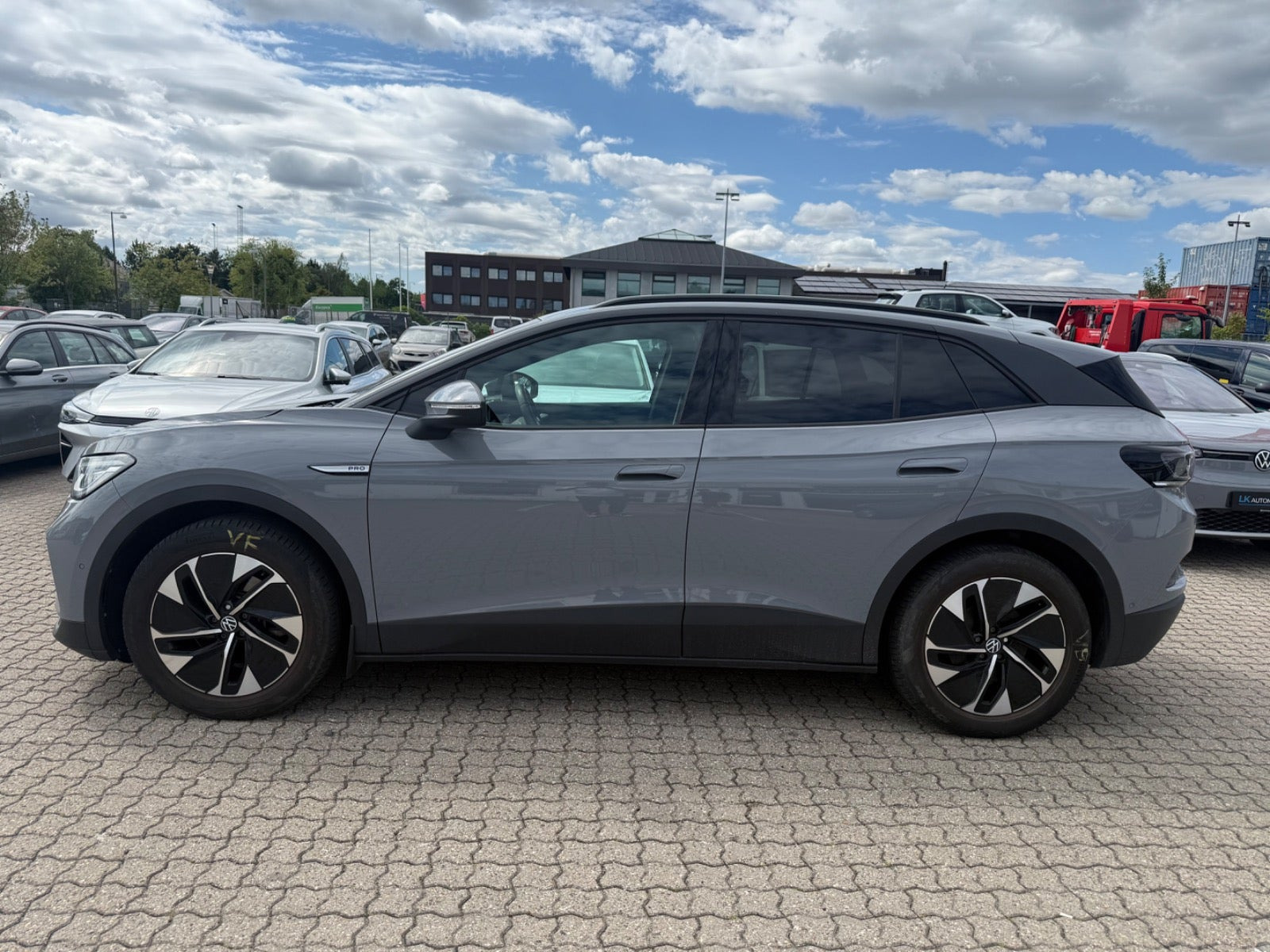 Grå VW ID.4 fra 2022