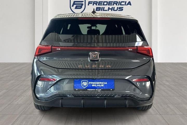 Grå Cupra Born fra 2023