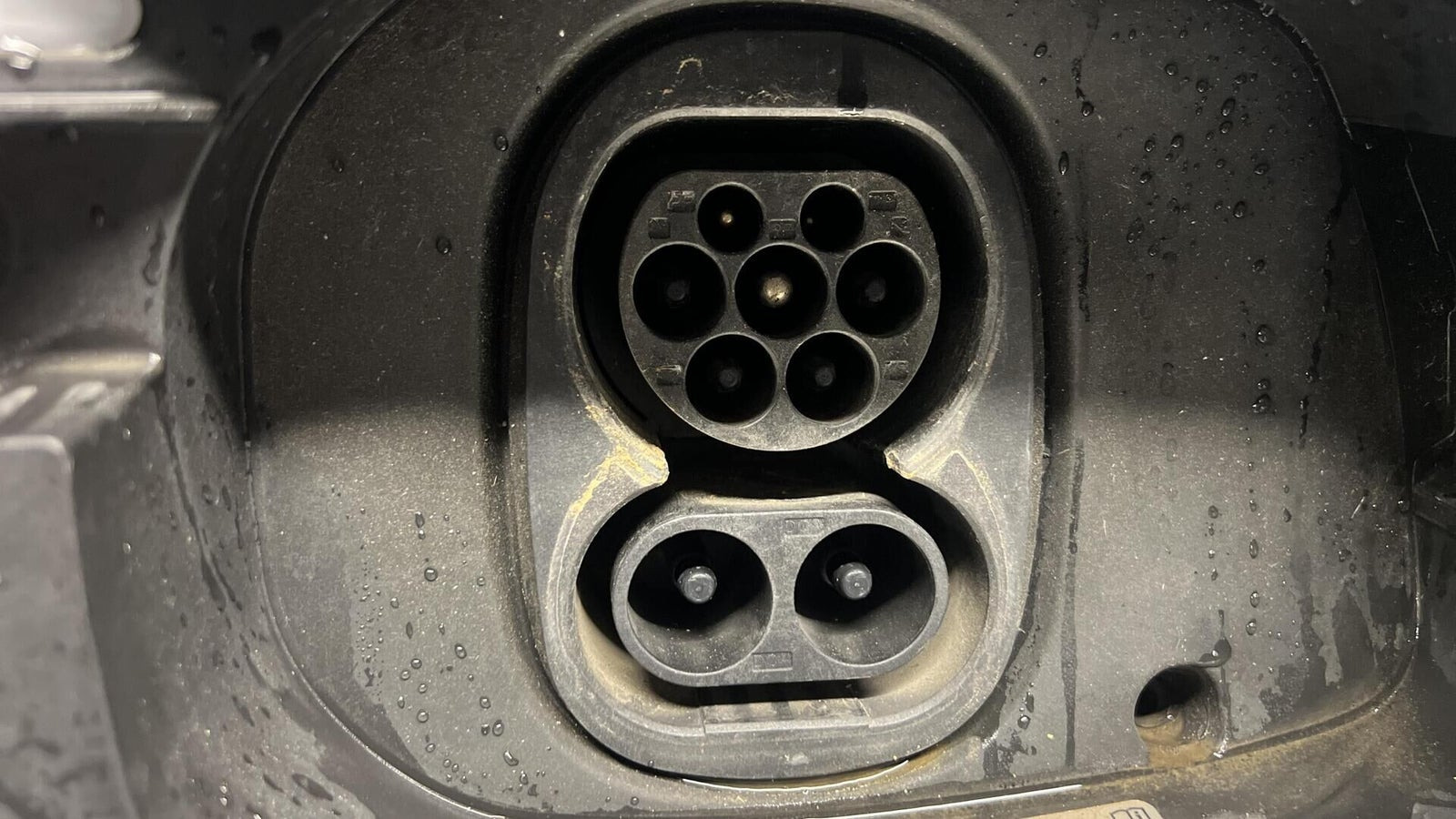 Grå VW ID.4 fra 2023