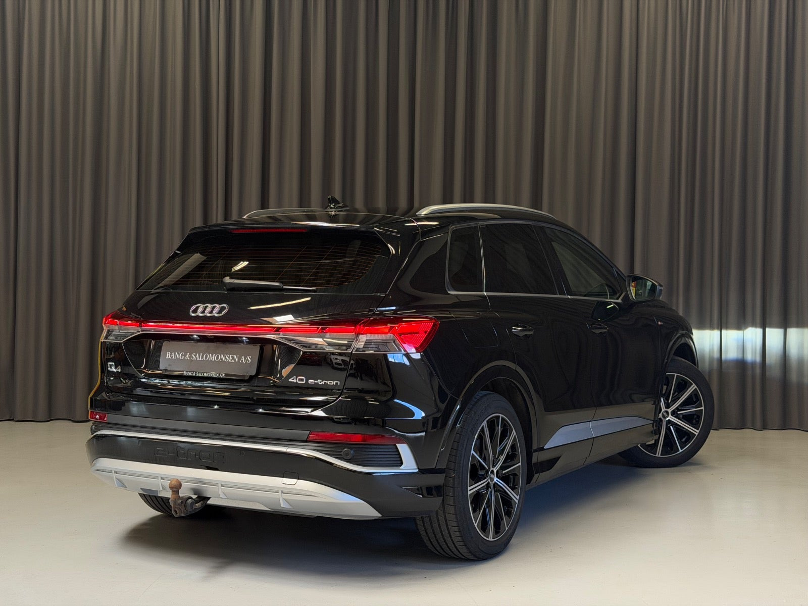 Sort Audi Q4 e-tron fra 2022