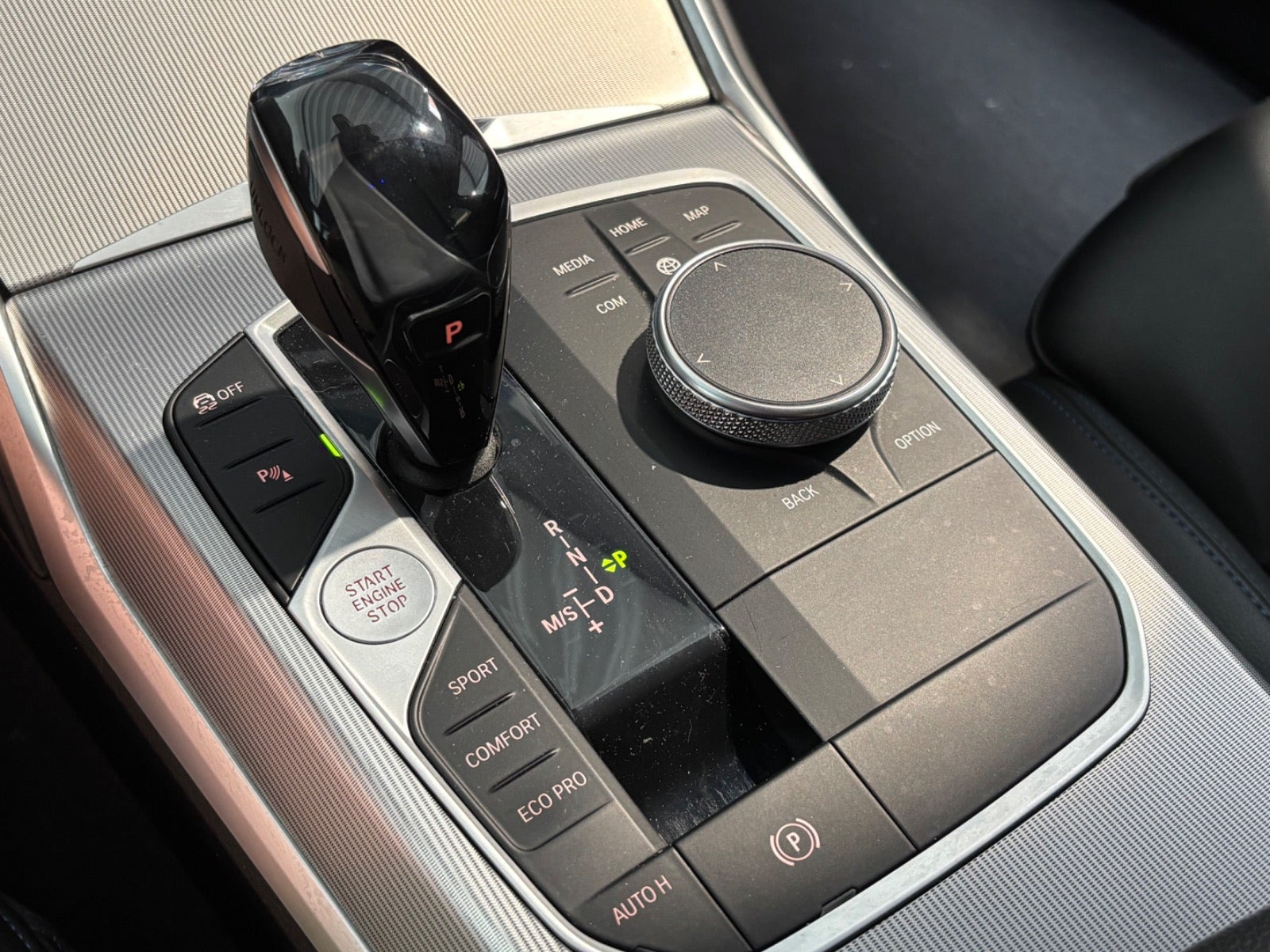 undefined BMW 320d fra 2020