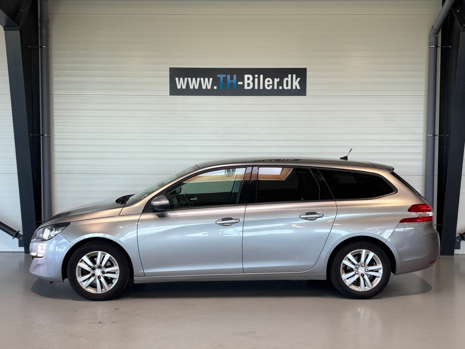 undefined Peugeot 308 fra 2016