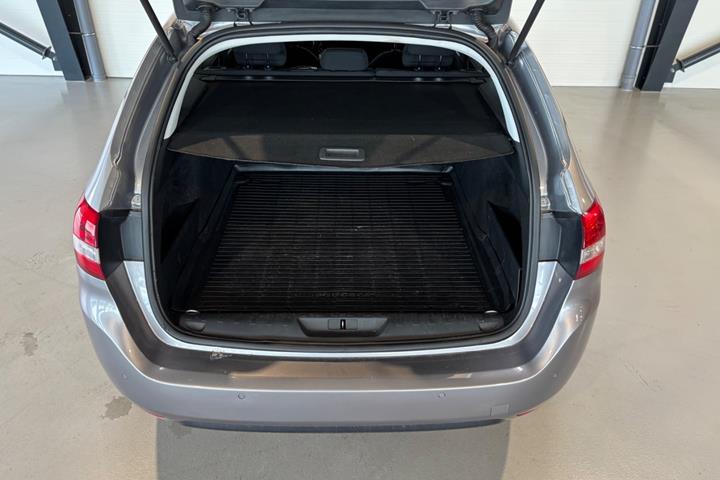 undefined Peugeot 308 fra 2016