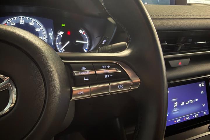 Grå Mazda MX-30 fra 2023