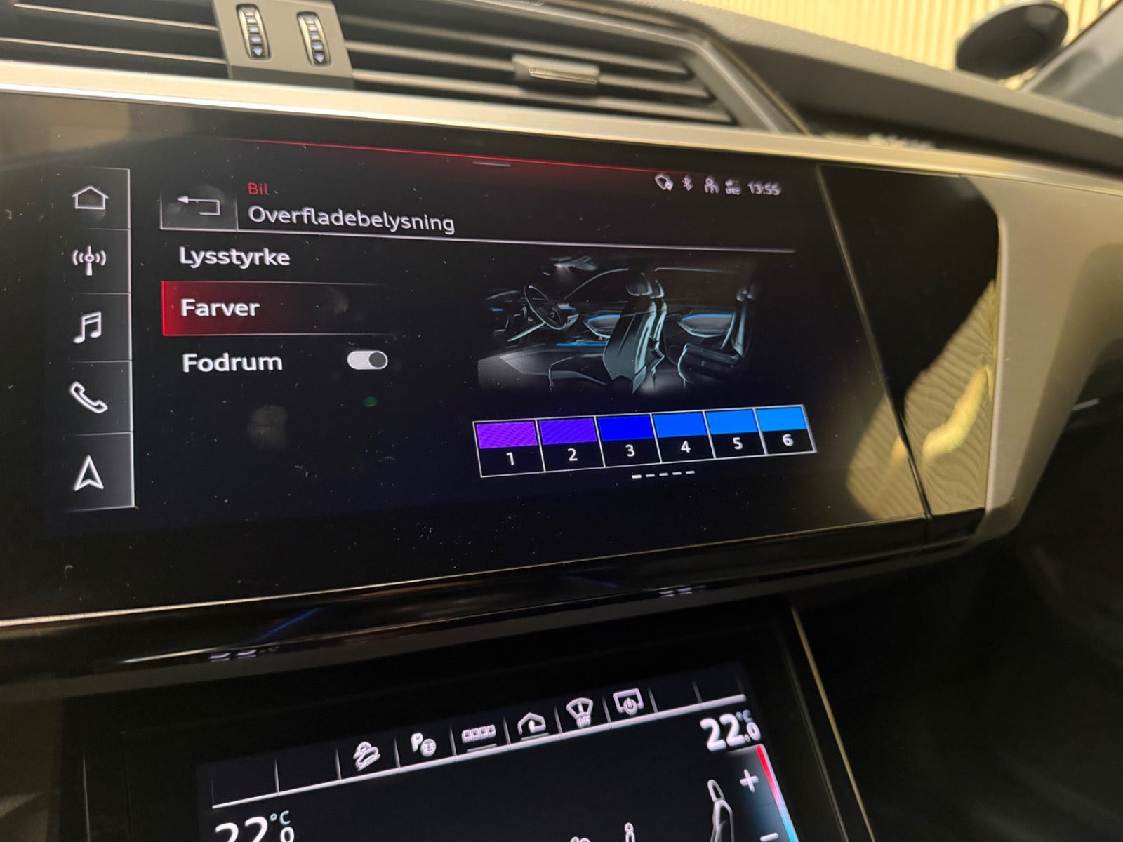 Sort Audi e-tron fra 2021