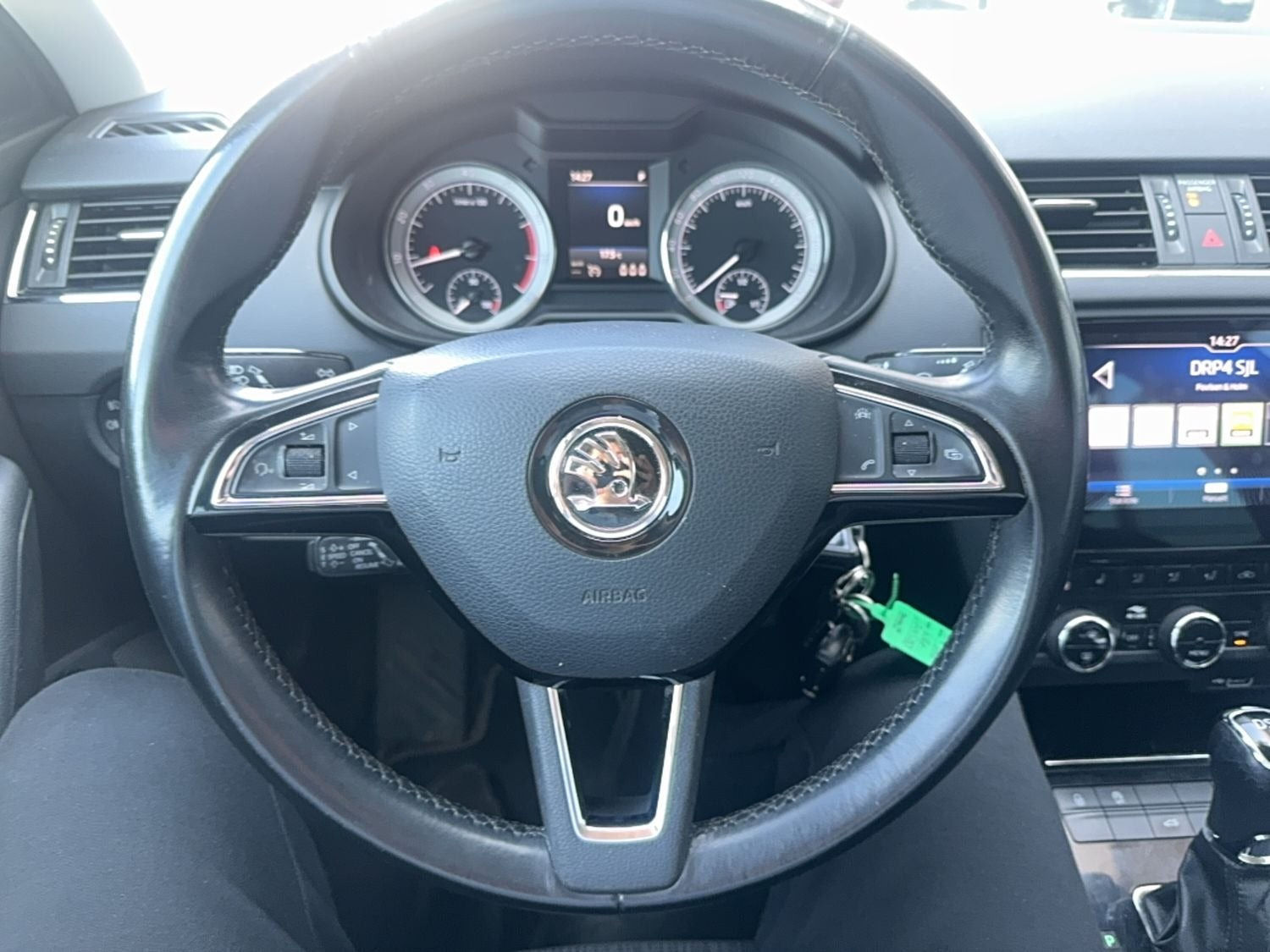 Sort Skoda Octavia fra 2018