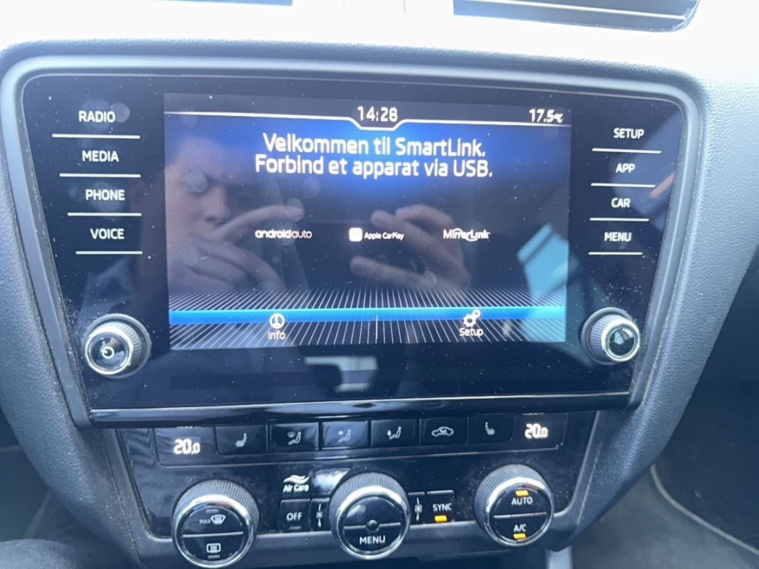 Sort Skoda Octavia fra 2018