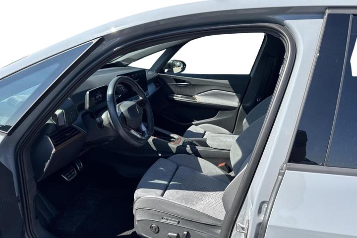Grå Cupra Born fra 2024