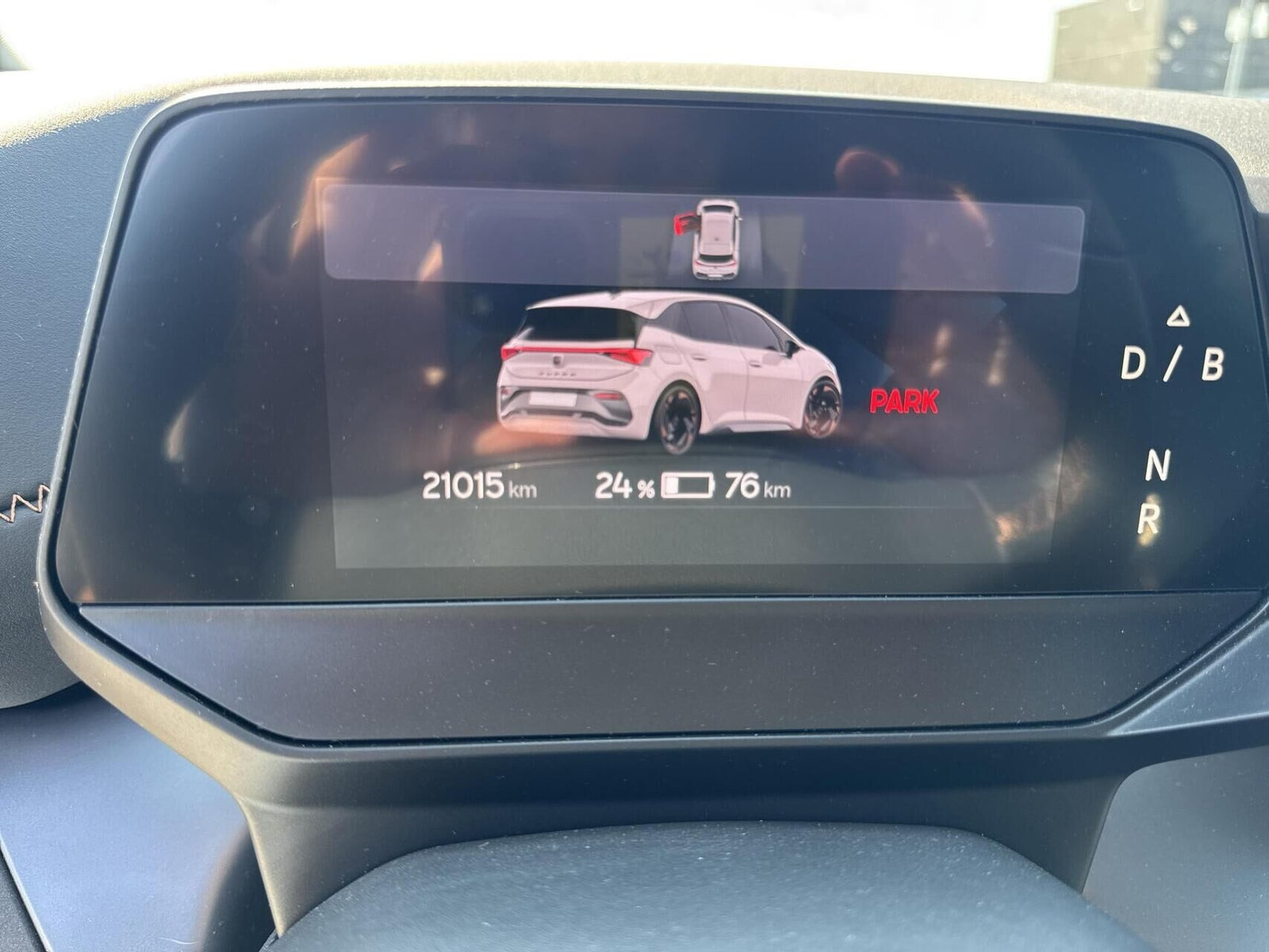 Grå Cupra Born fra 2024