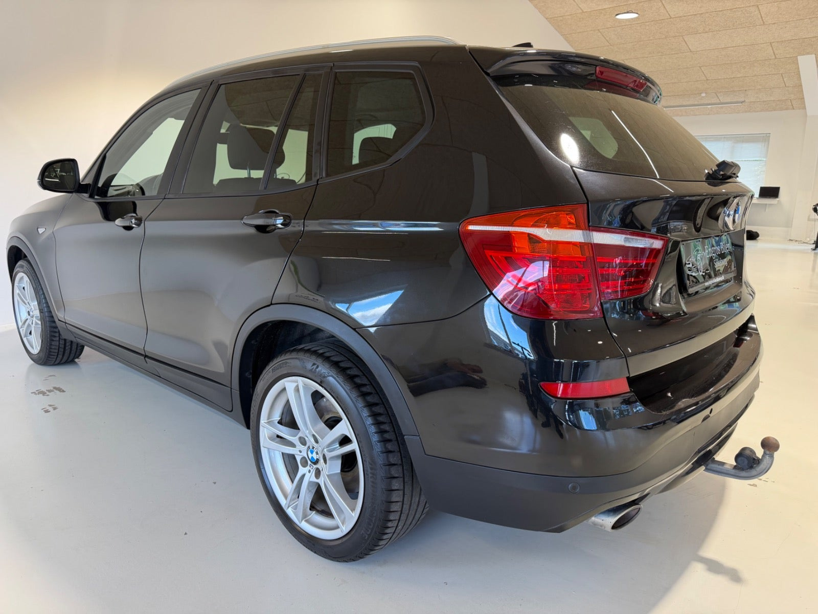 Sort BMW X3 fra 2016