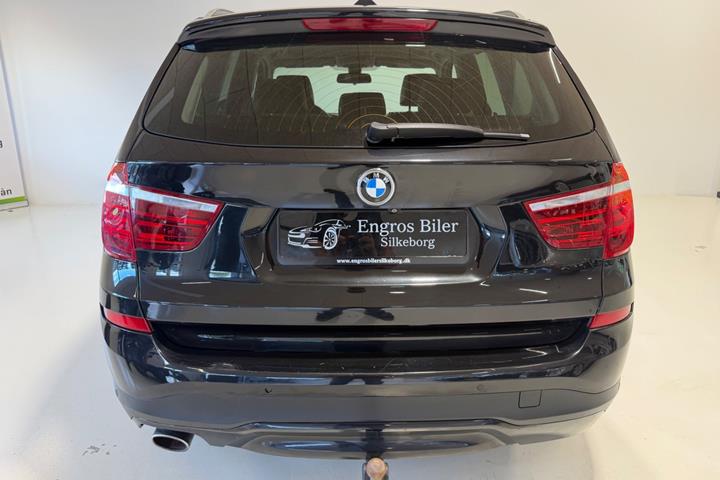 Sort BMW X3 fra 2016