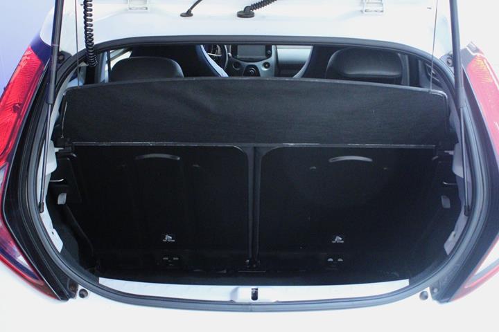 Hvid Toyota Aygo fra 2018