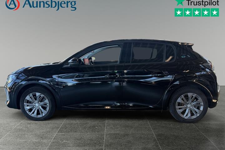 Sort Peugeot e-208 fra 2023