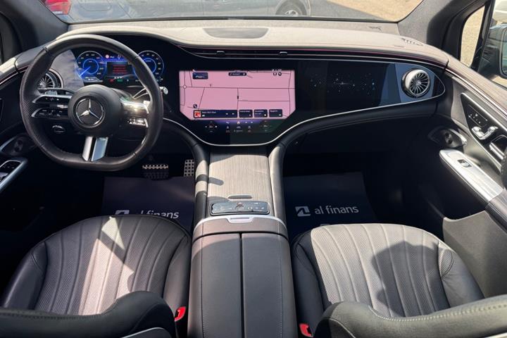 Sort Mercedes EQE350+ SUV fra 2023