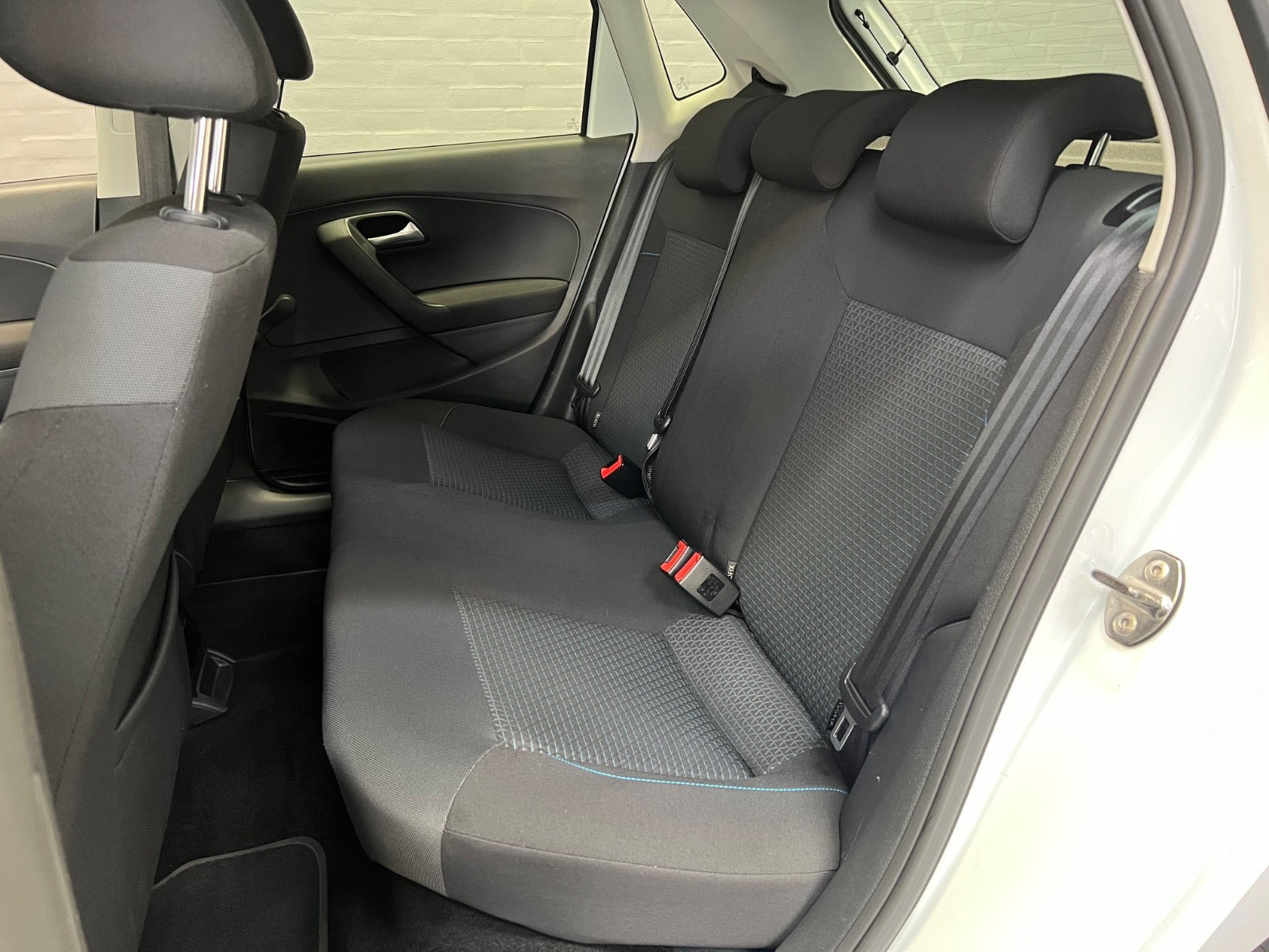 Hvid VW Polo fra 2016