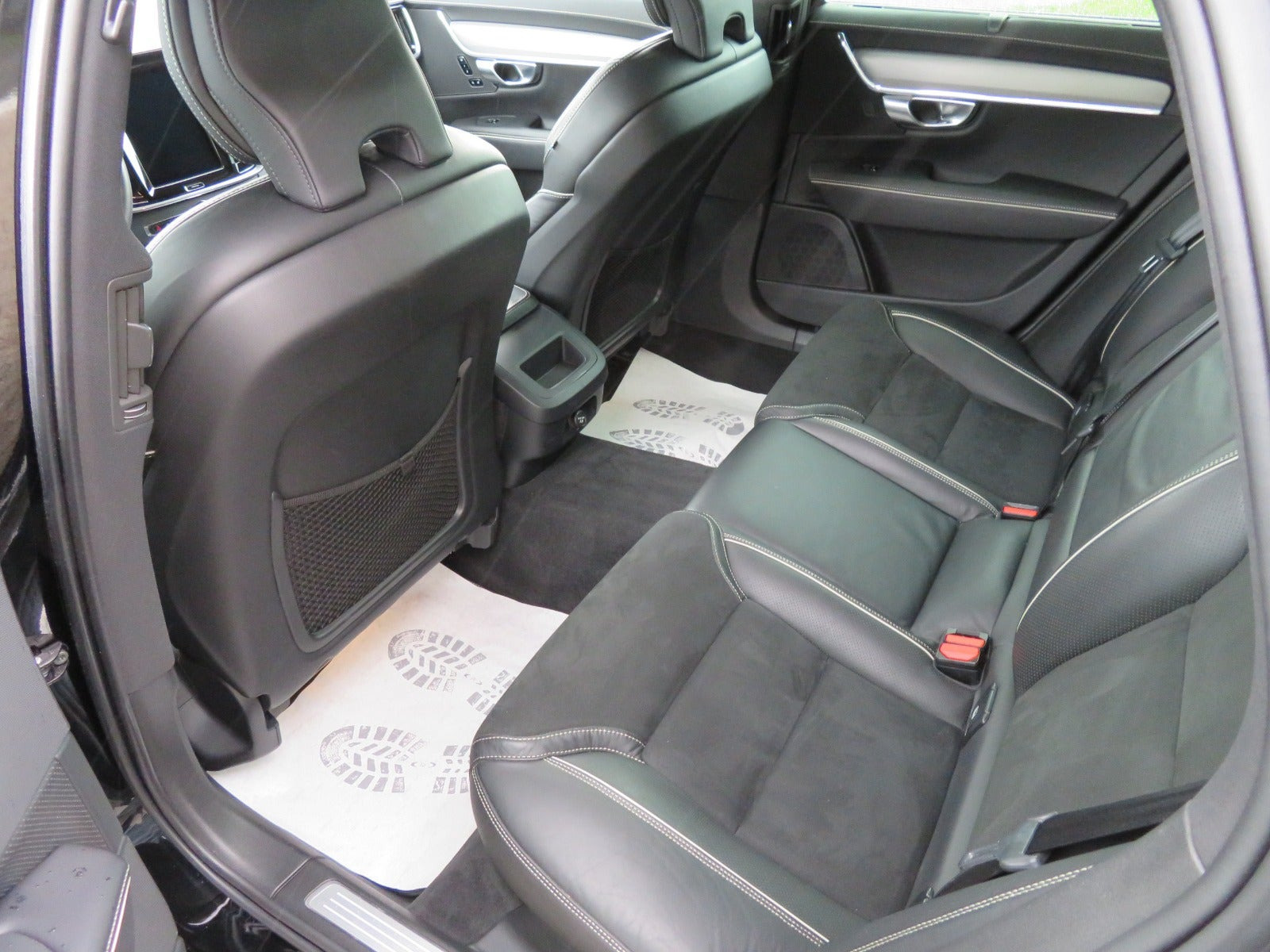 Sort Volvo V90 fra 2019