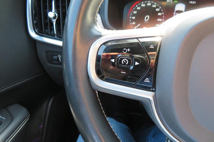 Sort Volvo V90 fra 2019