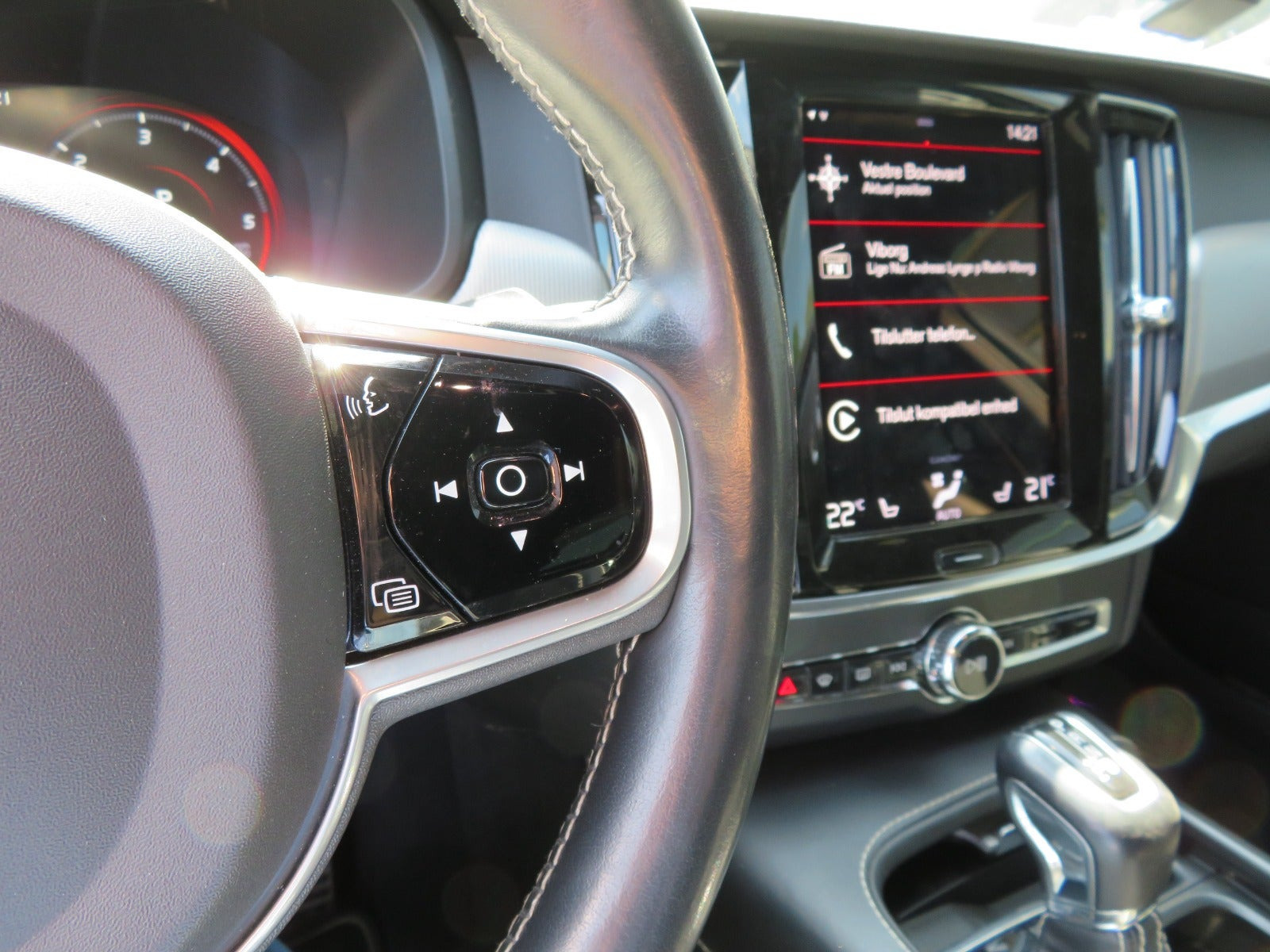 Sort Volvo V90 fra 2019