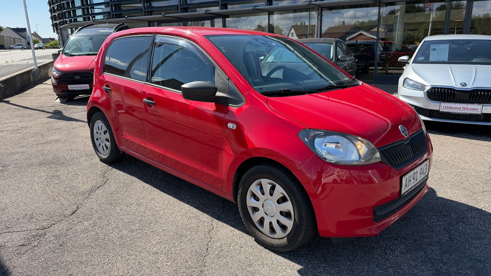 Rød Skoda Citigo fra 2014