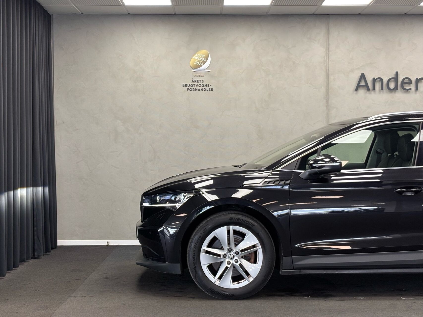 Sort Skoda Enyaq fra 2021