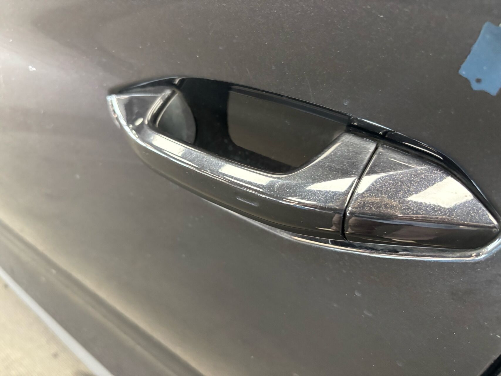 Sort Skoda Enyaq fra 2021