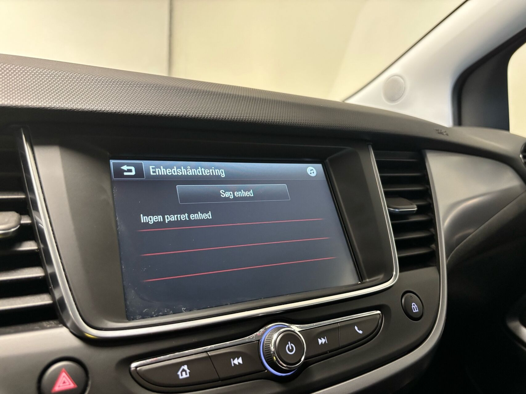 Hvid Opel Crossland fra 2022