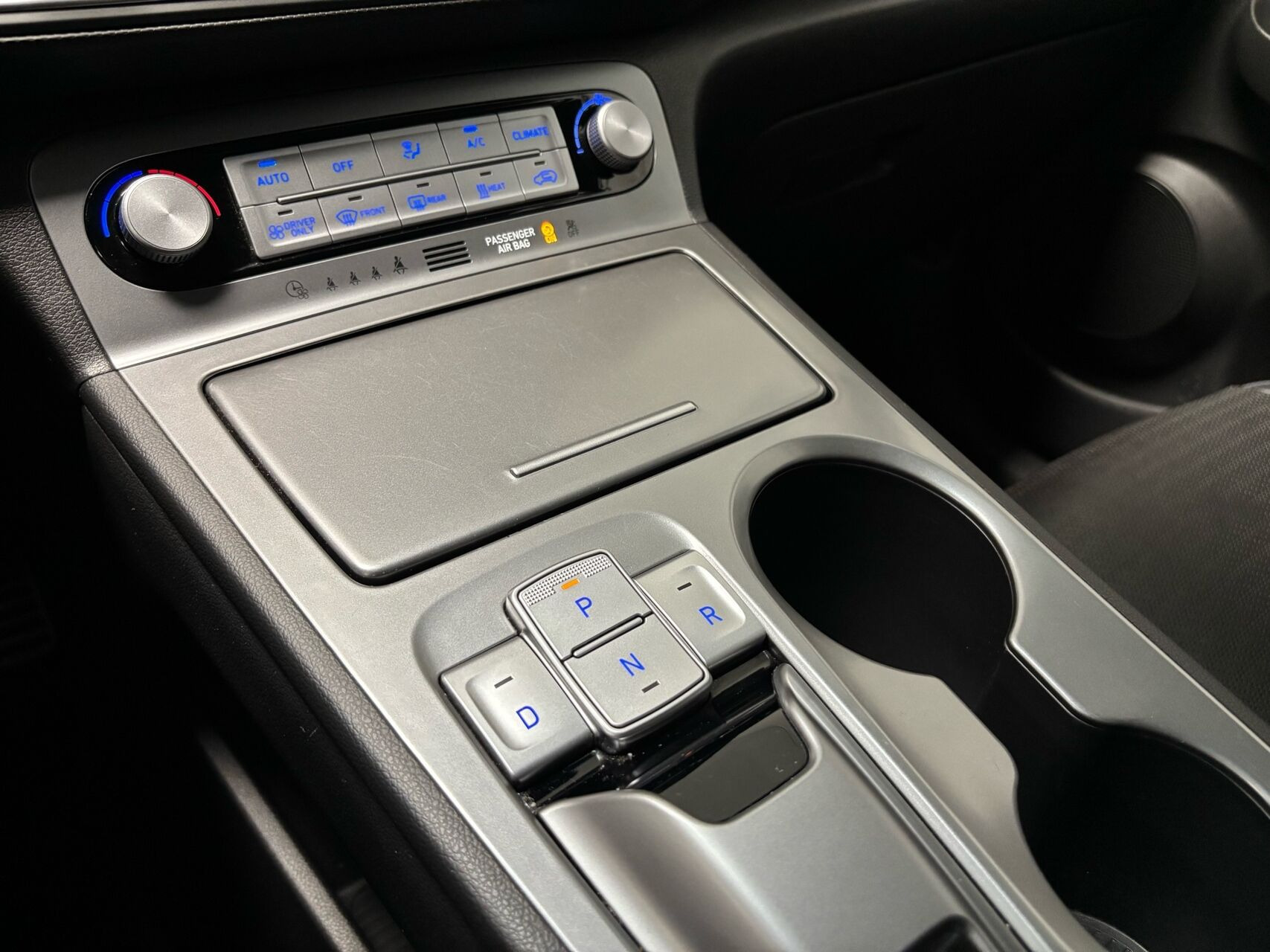 Hvid Hyundai Kona fra 2020
