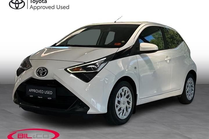 Hvid Toyota Aygo fra 2019