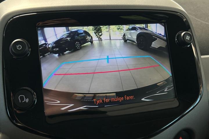 Hvid Toyota Aygo fra 2019