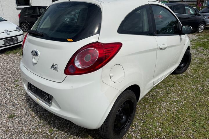 Hvid Ford Ka fra 2012
