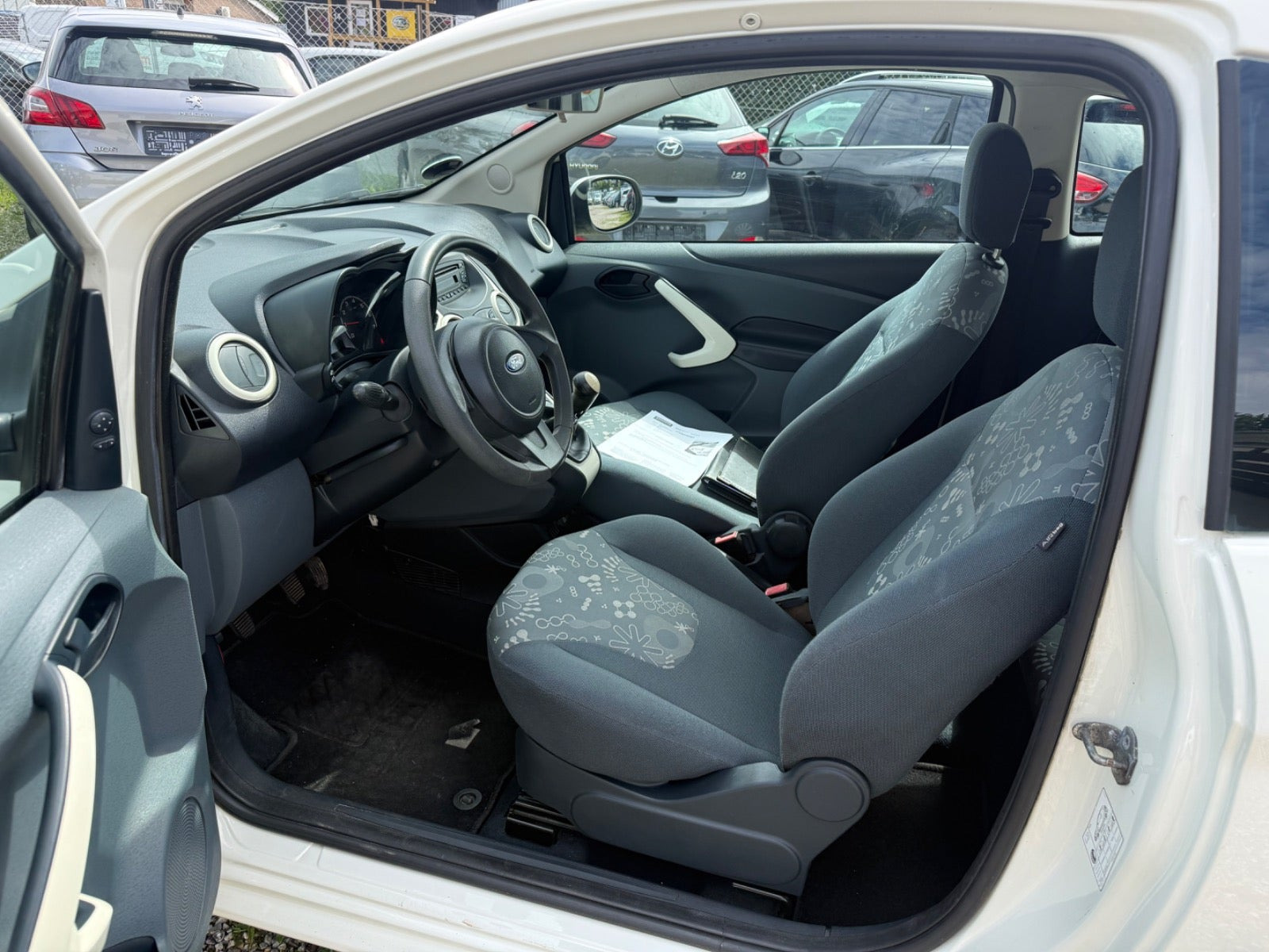Hvid Ford Ka fra 2012
