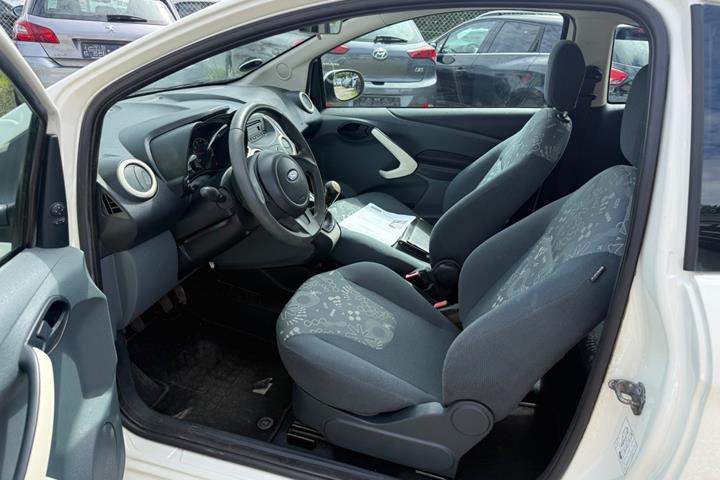 Hvid Ford Ka fra 2012