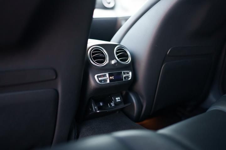 Hvid Mercedes E63 fra 2017