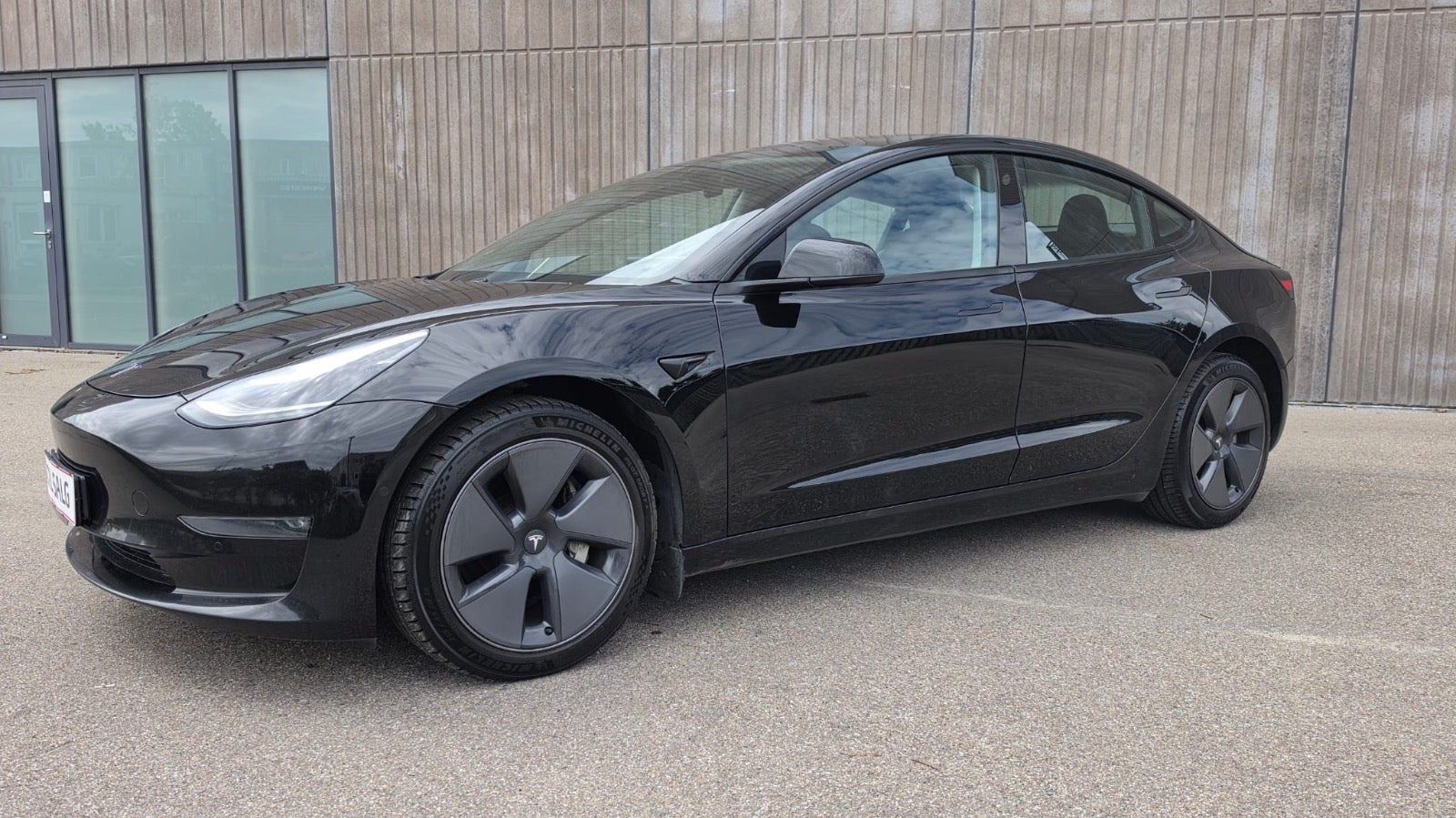 undefined Tesla Model 3 fra 2020