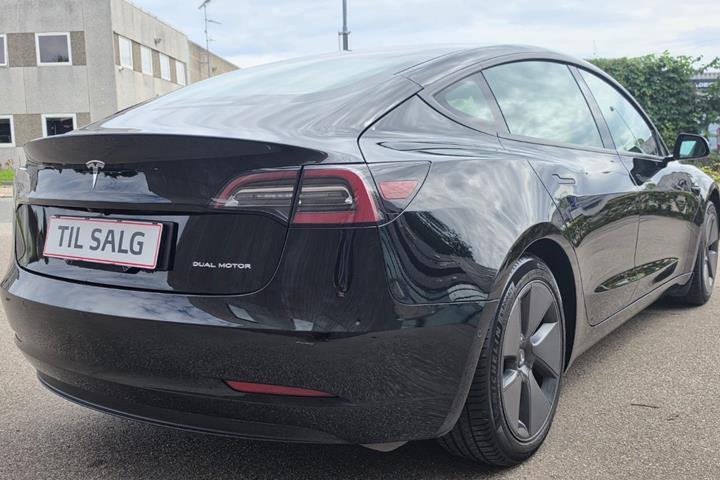 undefined Tesla Model 3 fra 2020