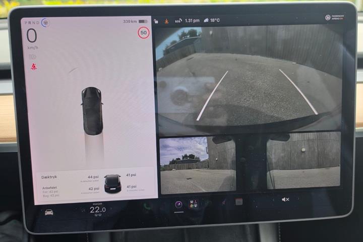undefined Tesla Model 3 fra 2020