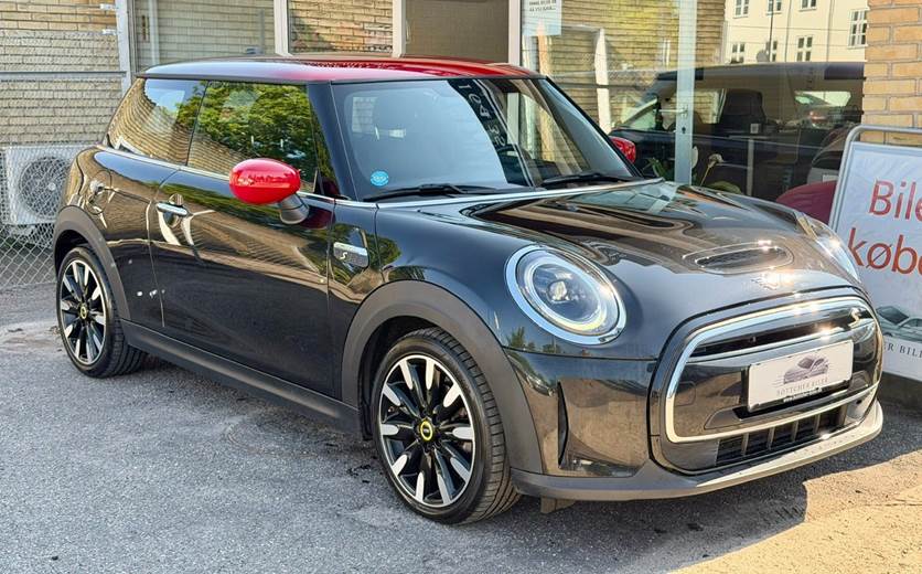 Mini Cooper SE Classic Trim