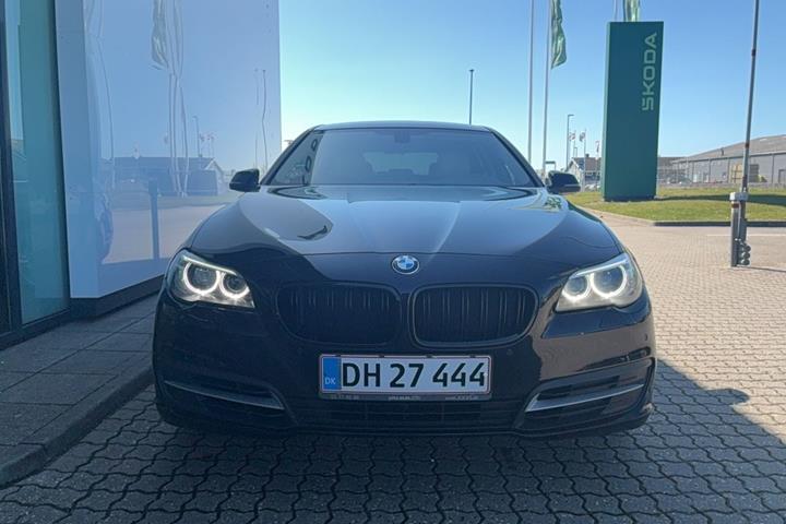 Sort BMW 530d fra 2014