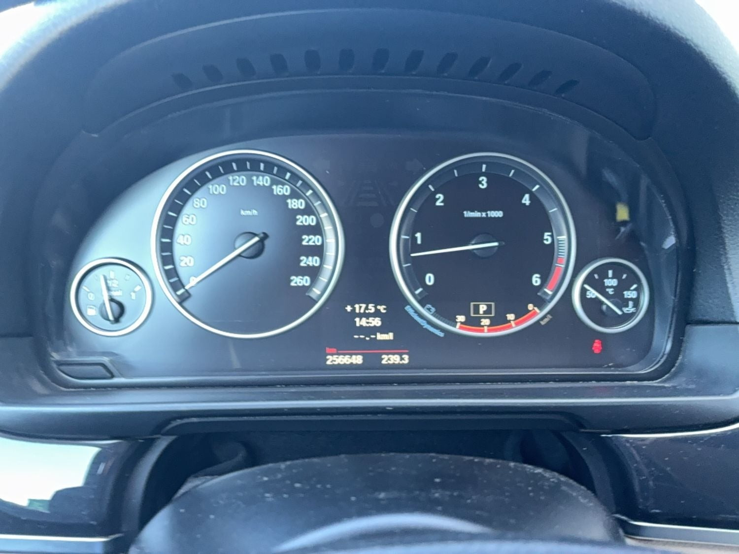 Sort BMW 530d fra 2014