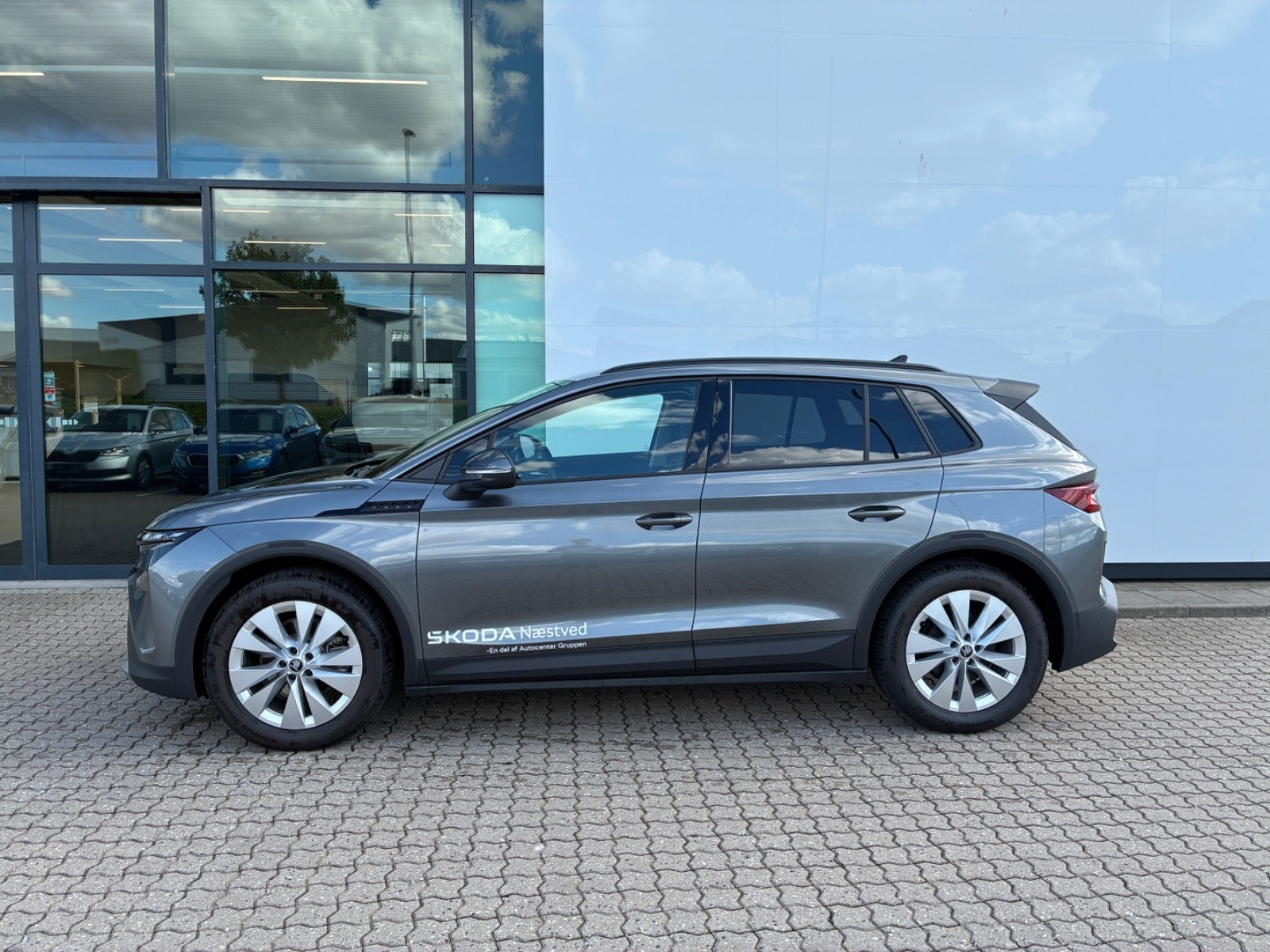 Grå Skoda Elroq fra 2026