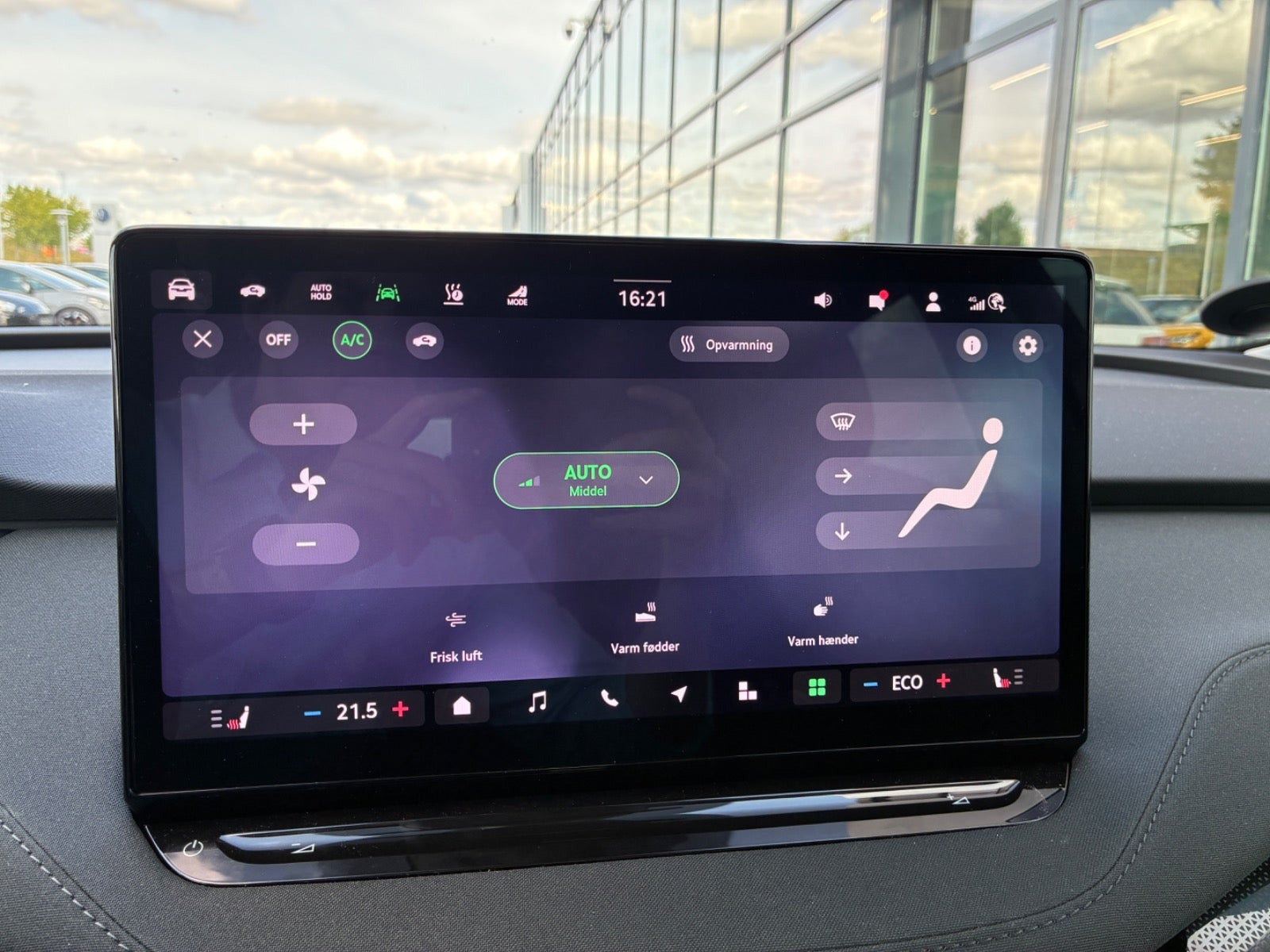 Grå Skoda Elroq fra 2026