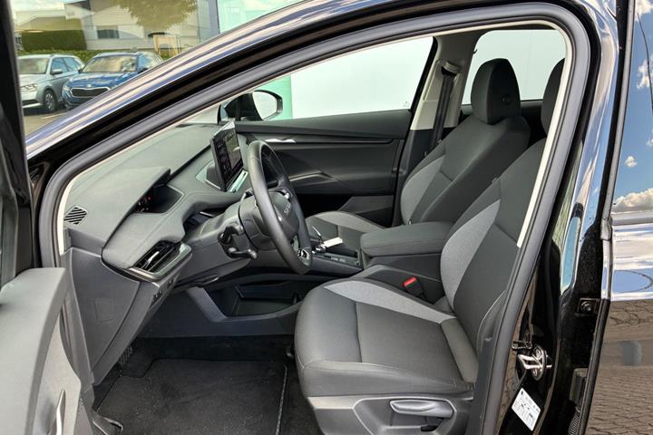 Sort Skoda Elroq fra 2026