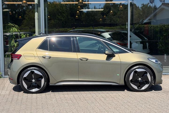 Grøn VW ID.3 fra 2023