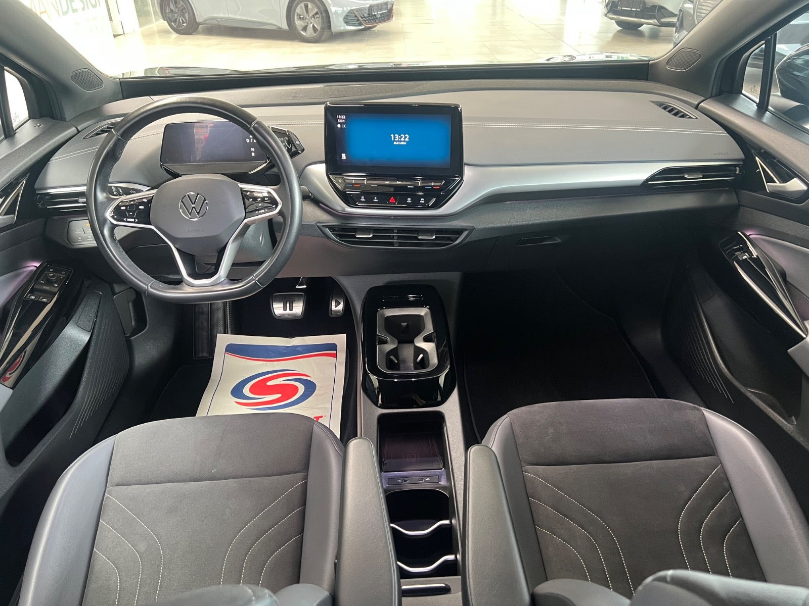 Sort VW ID.4 fra 2023
