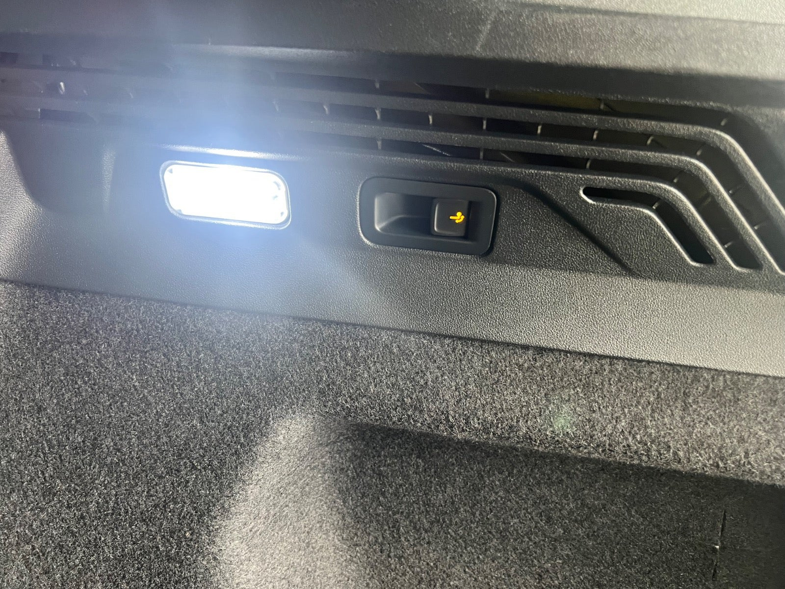 Sort VW ID.4 fra 2023